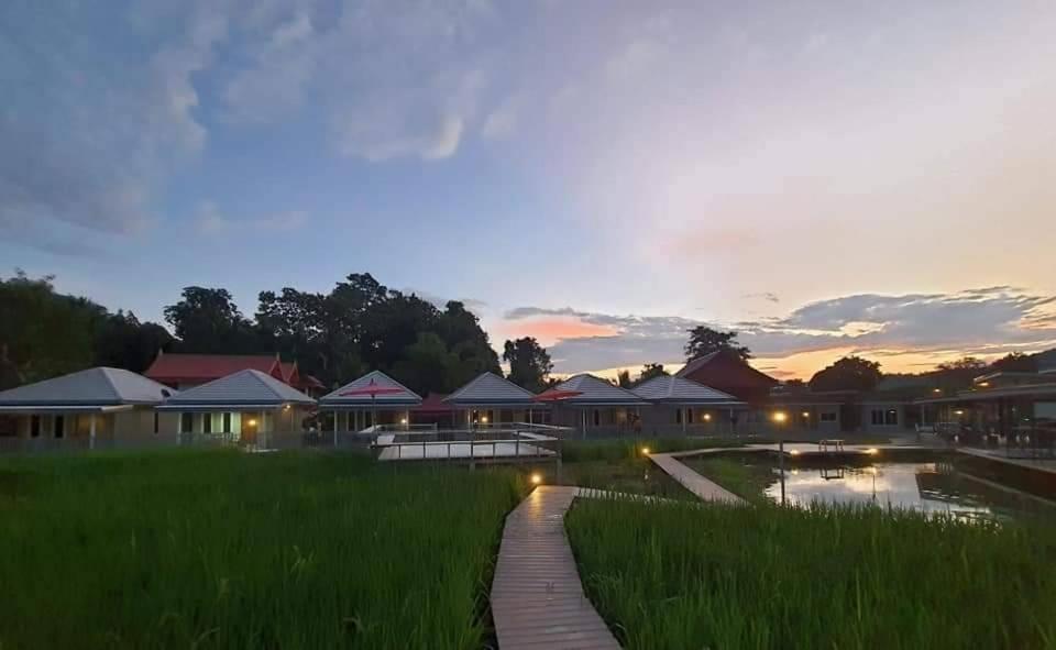 Jeerang Countryside Resort Mae Hong Son Luaran gambar